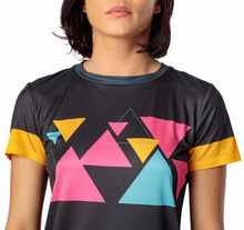 THE WOMEN'S LOCKER Interval T-Shirt