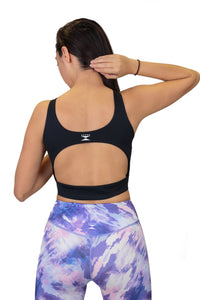 <transcy>THE WOMEN'S LOCKER Motion Black sports bra</transcy>