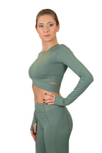 THE WOMEN'S LOCKER Shanti Crop Top