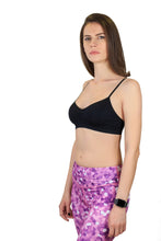THE WOMEN'S LOCKER Liberty seamless sports bra